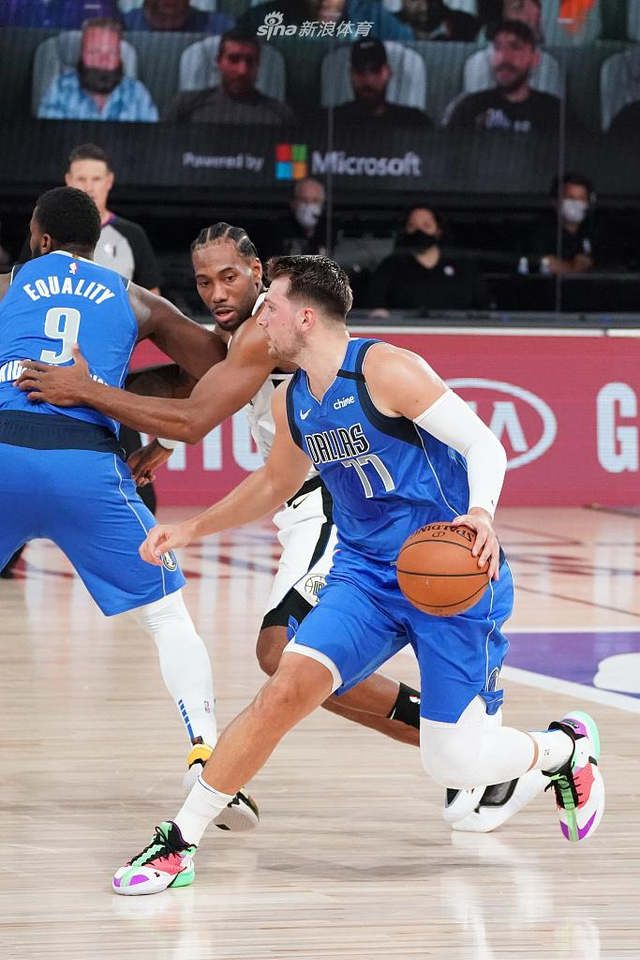 他认为伊萨 他认为伊萨