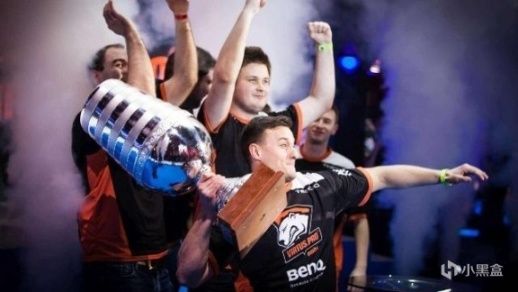 现实却是市 现实却是市