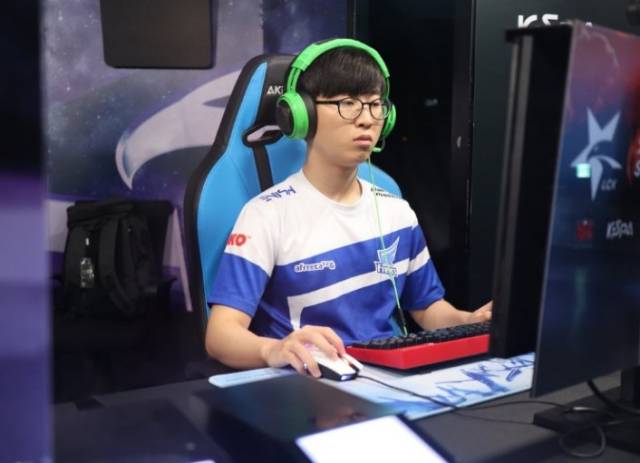 这场比赛在 这场比赛在